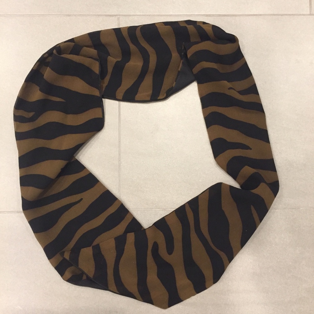 Tiger Print Dark Brown and Black Striped Belt